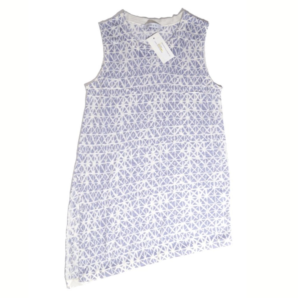 New Kokun Cashmere/Bamboo Blend Sleeveless Sweater Knit Top Asymmetrical Hem
